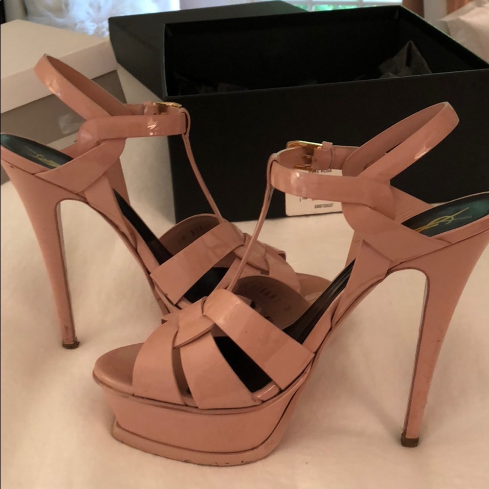 YSL Tribute Patent pale pink heel